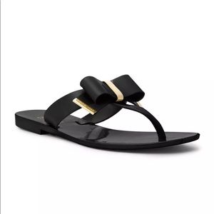 Michael kors Kayden flip flops